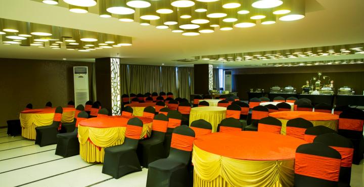 Summit Milestone Hotel & Banquets